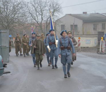 Slavnostní odhalení pamětní desky plk. Josefa Chvalovského,Podmoky