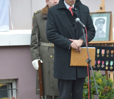 Slavnostní odhalení pamětní desky plk. Josefa Chvalovského,Podmoky