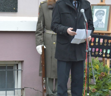 Slavnostní odhalení pamětní desky plk. Josefa Chvalovského,Podmoky
