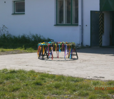 Stavění máje a čarodejnice