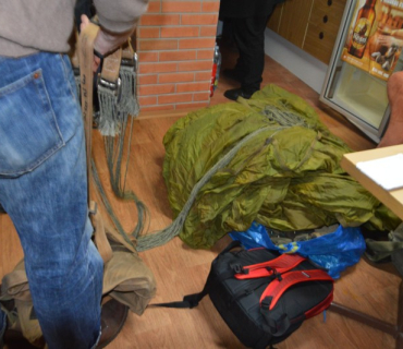 Rekonstrukce událostí těsně po seskoku paraskupiny SILVER A s vysílačkou Libuše