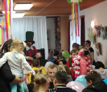Maškarní karneval