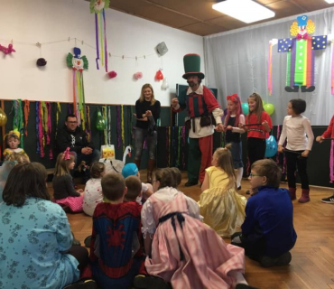 Maškarní karneval