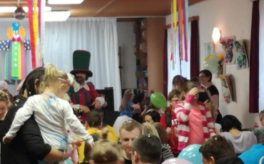 Maškarní karneval