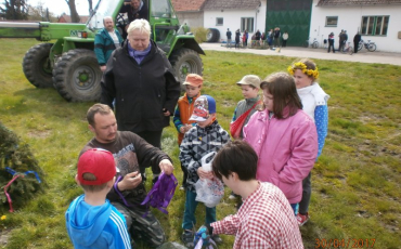 Stavění máje